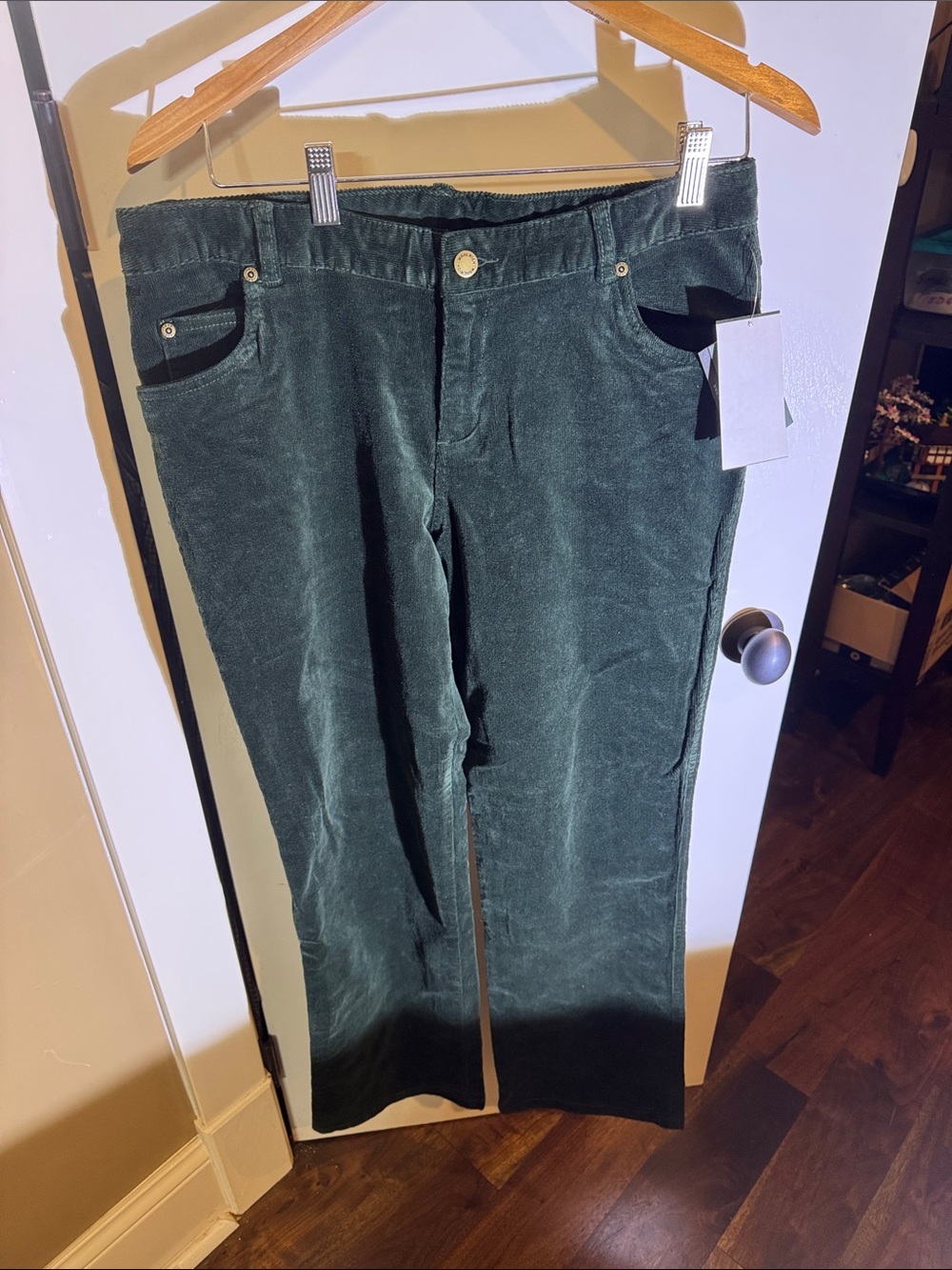 Woolrich Forest  Green Corduroy Straight-Leg Pants, NWT, comfort waist.